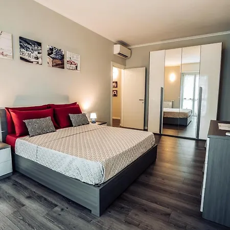 Appartement Residenza Vigliani Near Allianz Mico And Citylife Milaan